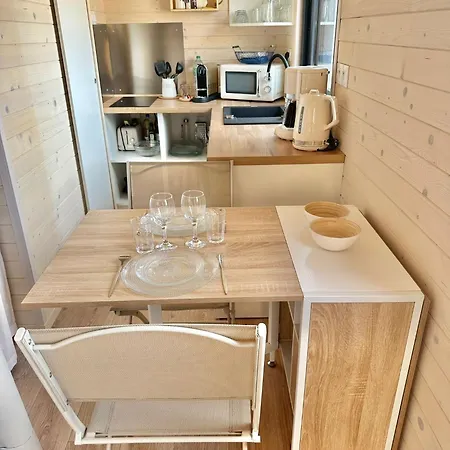 Berck-plage - Location Saisonniere Tiny House Insolite - 4 Hebergements Atypiques Avec Terrasse Privee, Proche Mer, Parking Prive Et Gratuit, Ideal Weekend Romantique, En Famille Ou Groupe 木屋