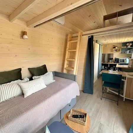 Berck-plage - Location Saisonniere Tiny House Insolite - 4 Hebergements Atypiques Avec Terrasse Privee, Proche Mer, Parking Prive Et Gratuit, Ideal Weekend Romantique, En Famille Ou Groupe 木屋 *