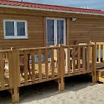 Berck-plage - Résidence Avec Parking Privé - 4 Tiny House De 2 à 18 Personnes Berck
