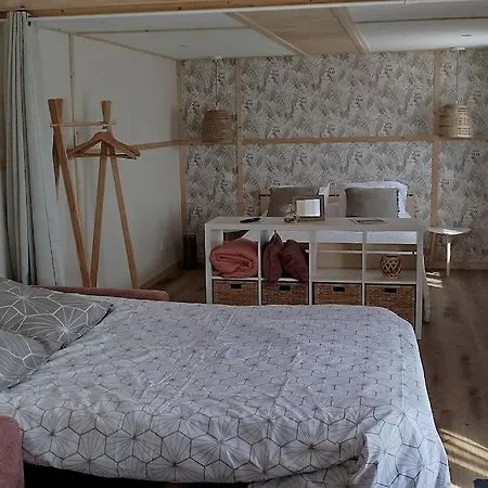 Berck-plage - 4 Hebergements Insolites Tiny House De 2 A 18 Personnes