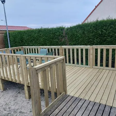 Berck-plage - 2 Hebergements Insolites Tiny House De 2 A 8 Personnes Chalet Berck