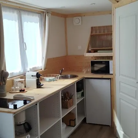 Berck-plage - 4 Hebergements Insolites Tiny House De 2 A 18 Personnes 샬레