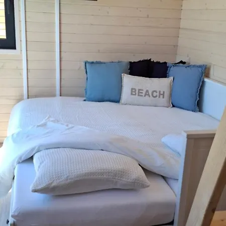 Berck-plage - Location Saisonniere Tiny House Insolite - 4 Hebergements Atypiques Avec Terrasse Privee, Proche Mer, Parking Prive Et Gratuit, Ideal Weekend Romantique, En Famille Ou Groupe Chalet