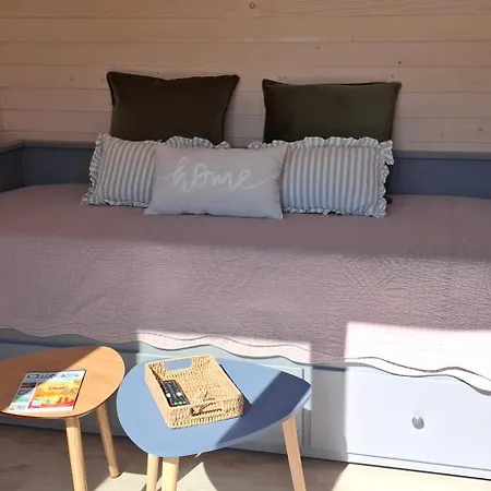 Berck-plage - 4 Hebergements Insolites Tiny House De 2 A 18 Personnes *