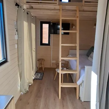 Berck-plage - 4 Hebergements Insolites Tiny House De 2 A 18 Personnes 샬레