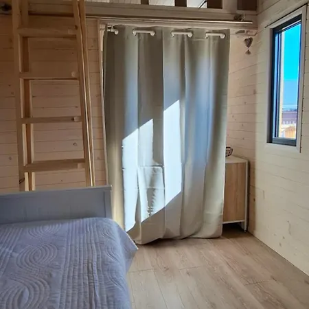 Berck-plage - 4 Hebergements Insolites Tiny House De 2 A 18 Personnes 샬레 Berck