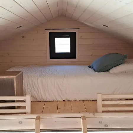 Berck-plage - 4 Hebergements Insolites Tiny House De 2 A 18 Personnes