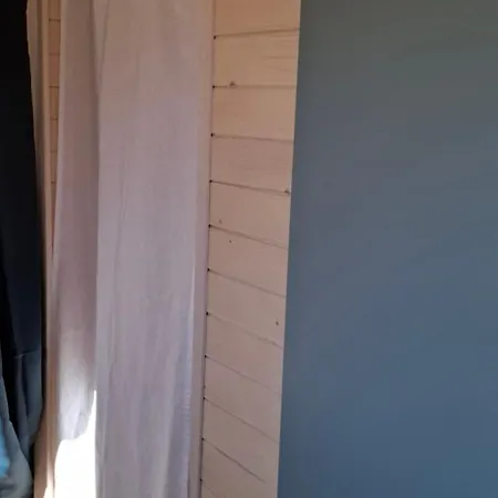 Berck-plage - 4 Hebergements Insolites Tiny House De 2 A 18 Personnes 샬레