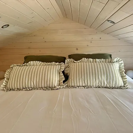 Alpehytte Berck-plage - Location Saisonniere Tiny House Insolite - 4 Hebergements Atypiques Avec Terrasse Privee, Proche Mer, Parking Prive Et Gratuit, Ideal Weekend Romantique, En Famille Ou Groupe