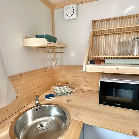 Chalet Berck-plage - Location Saisonniere Tiny House Insolite - 4 Hebergements Atypiques Avec Terrasse Privee, Proche Mer, Parking Prive Et Gratuit, Ideal Weekend Romantique, En Famille Ou Groupe Berck