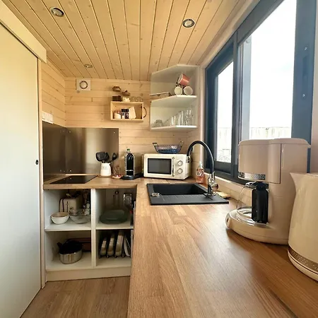 Berck-plage - Location Saisonniere Tiny House Insolite - 4 Hebergements Atypiques Avec Terrasse Privee, Proche Mer, Parking Prive Et Gratuit, Ideal Weekend Romantique, En Famille Ou Groupe Chalet