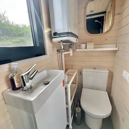 Chalet Berck-plage - Location Saisonniere Tiny House Insolite - 4 Hebergements Atypiques Avec Terrasse Privee, Proche Mer, Parking Prive Et Gratuit, Ideal Weekend Romantique, En Famille Ou Groupe Berck