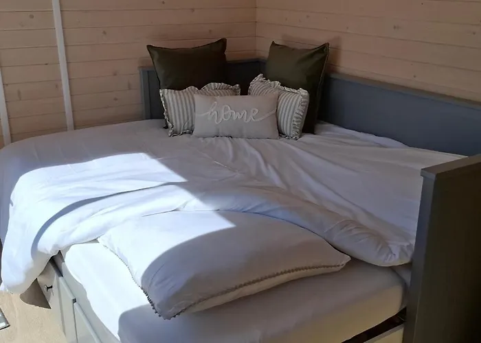 Berck-plage - Location Saisonniere Tiny House Insolite - 4 Hebergements Atypiques Avec Terrasse Privee, Proche Mer, Parking Prive Et Gratuit, Ideal Weekend Romantique, En Famille Ou Groupe 샬레 *