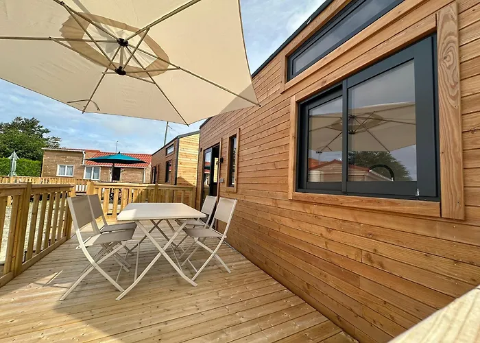 Berck-plage - Location Saisonniere Tiny House Insolite - 4 Hebergements Atypiques Avec Terrasse Privee, Proche Mer, Parking Prive Et Gratuit, Ideal Weekend Romantique, En Famille Ou Groupe * Berck