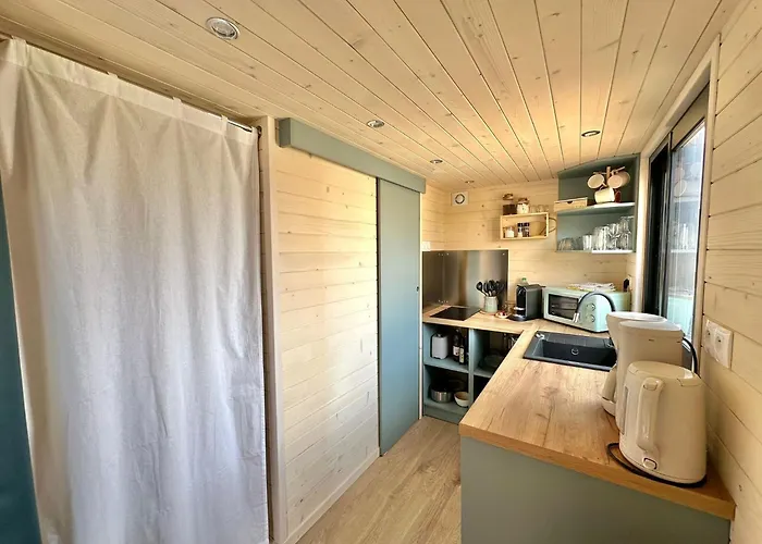 Berck-plage - Location Saisonniere Tiny House Insolite - 4 Hebergements Atypiques Avec Terrasse Privee, Proche Mer, Parking Prive Et Gratuit, Ideal Weekend Romantique, En Famille Ou Groupe 샬레 *