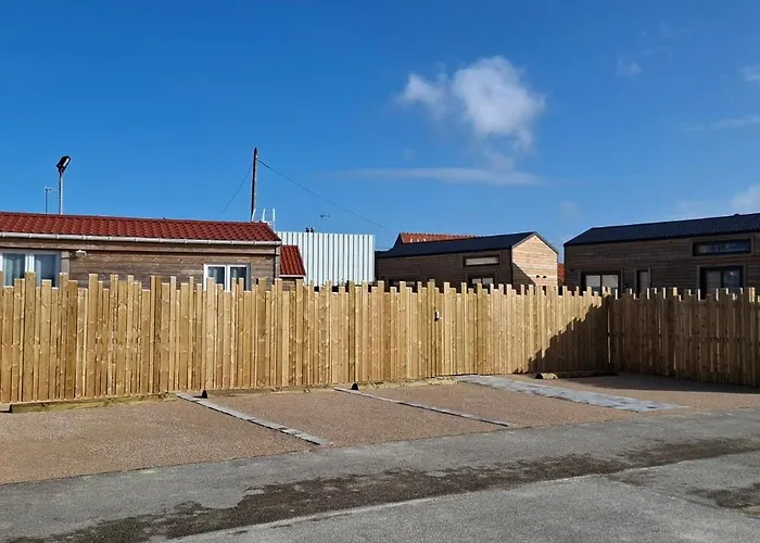 Berck-plage - Location Saisonniere Tiny House Insolite - 4 Hebergements Atypiques Avec Terrasse Privee, Proche Mer, Parking Prive Et Gratuit, Ideal Weekend Romantique, En Famille Ou Groupe 샬레 *